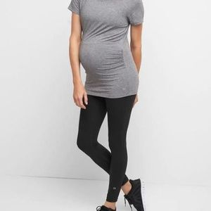 Maternity GapFit Blackout Full Panel Leggings